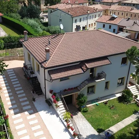 Maison d'hôtes In Marirosa